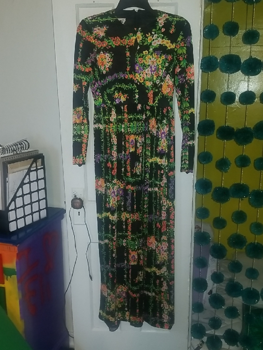 70s Vintage Floral Long Sleeve Maxi Dress - Black/Multicolor